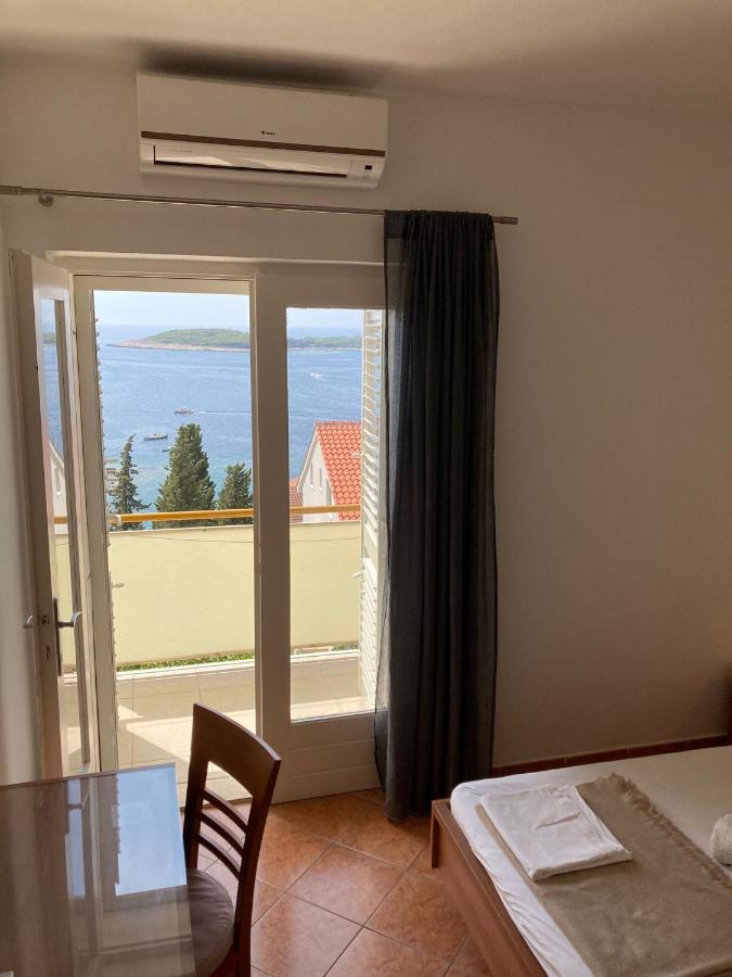 Rooms Vinka Tudor Hvar Town Eksteriør billede